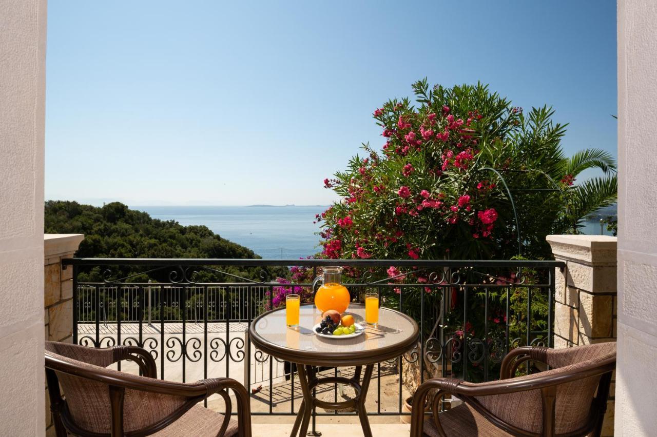 Adriana Sea View Villa Ypsos Exteriör bild